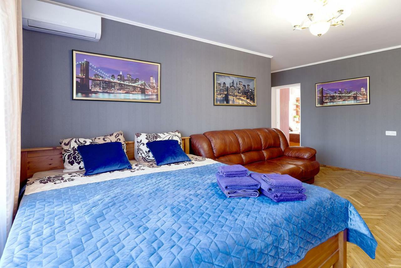 l3-82 MAIN STREET- MODERN NEW THREE 3 SEPARATE 3BEDROOMS 100 m2 - CENTRAL LOCATION, METRO PALACE OF SPORTS - GULLIVER MALL, ARENA CITY Kijów Zewnętrze zdjęcie
