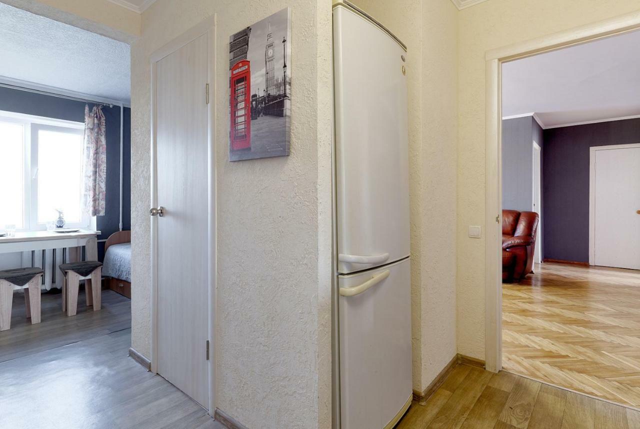 l3-82 MAIN STREET- MODERN NEW THREE 3 SEPARATE 3BEDROOMS 100 m2 - CENTRAL LOCATION, METRO PALACE OF SPORTS - GULLIVER MALL, ARENA CITY Kijów Zewnętrze zdjęcie