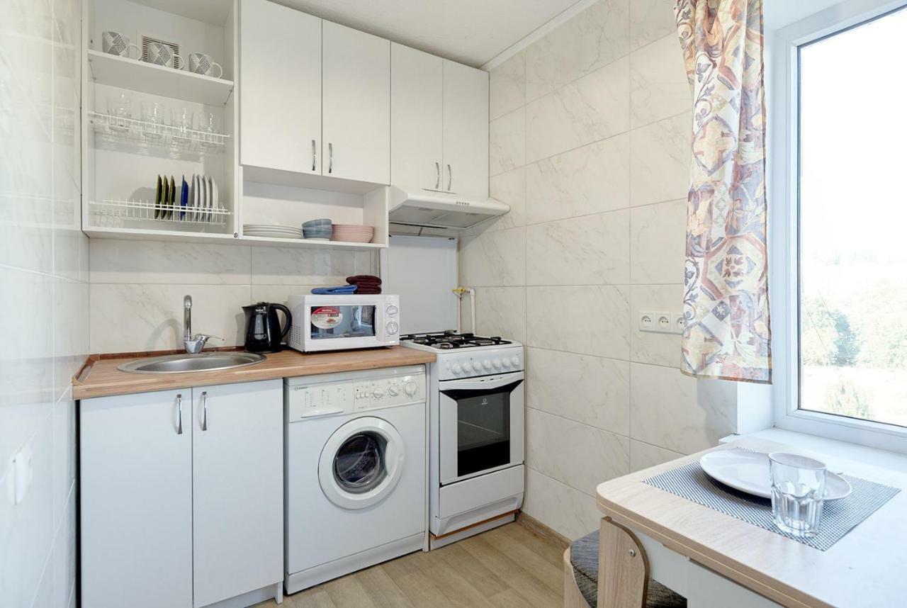 l3-82 MAIN STREET- MODERN NEW THREE 3 SEPARATE 3BEDROOMS 100 m2 - CENTRAL LOCATION, METRO PALACE OF SPORTS - GULLIVER MALL, ARENA CITY Kijów Zewnętrze zdjęcie